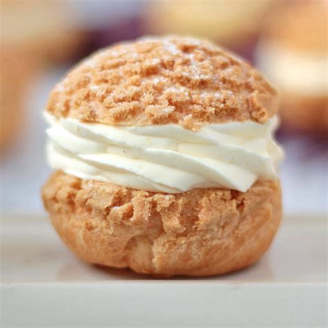 A La Creme .